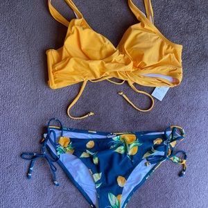 BNWT Lemon Print 2-Piece!